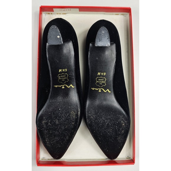 Vintage Nina Women's 6 1/2 M Black Velvet Heels Almond Toe With Box - Picture 5 of 12